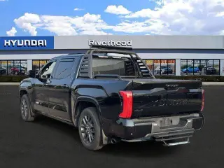 Toyota Tundra 2022 4x4 Platinum 4dr CrewMax Cab Pickup SB