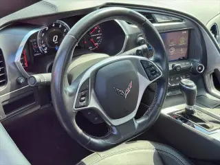 Chevrolet Corvette 2019 Stingray 2dr Coupe con 1LT