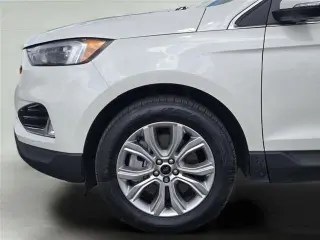 Ford Edge 2023 AWD Titanium 4p Crossover