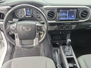 Toyota Tacoma 2022 4x2 TRD Off-Road 4dr Cabina Doble 5.0 ft SB