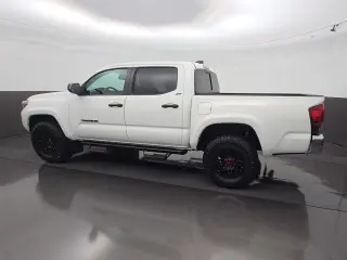 Toyota Tacoma 2022 4x2 TRD Off-Road 4dr Cabina Doble 5.0 ft SB