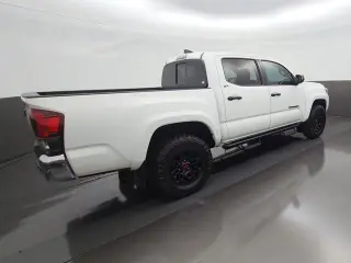 Toyota Tacoma 2022 4x2 TRD Off-Road 4dr Cabina Doble 5.0 ft SB
