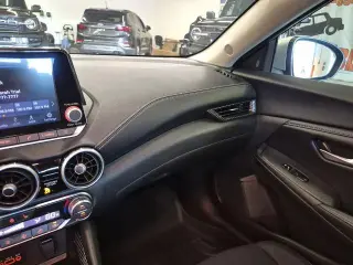 Nissan Sentra 2022 SV 4dr Sedán