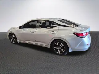 Nissan Sentra 2022 SV 4dr Sedán