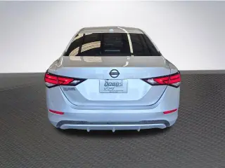 Nissan Sentra 2022 SV 4dr Sedán