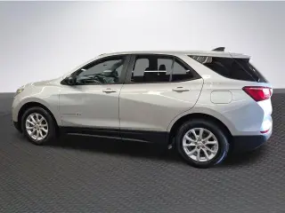 Chevrolet Equinox 2021 LS 4p SUV con 1LS