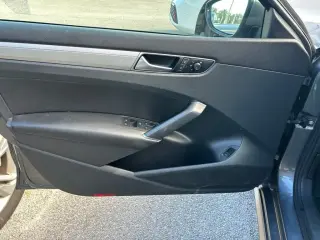 Volkswagen Passat 2019 Wolfsburg 4p Sedan