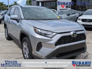 Toyota RAV4 Hybrid 2025 AWD XLE 4dr SUV