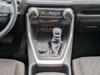 Toyota RAV4 Hybrid 2025 AWD XLE 4dr SUV