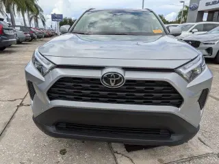 Toyota RAV4 Hybrid 2025 AWD XLE 4dr SUV