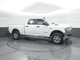 Ram 2500 2024 4x4 Big Horn 4dr Crew Cab 6.3 ft. SB Pickup