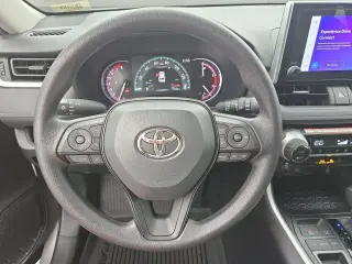 Toyota RAV4 2025 XLE 4 SUV