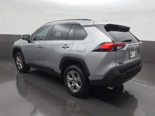 Toyota RAV4 2025 XLE 4 SUV