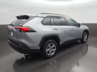 Toyota RAV4 2025 XLE 4 SUV