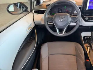 Toyota Corolla Hybrid 2024 LE 4dr Sedan