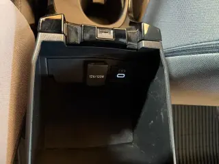 Toyota Corolla Hybrid 2024 LE 4dr Sedan