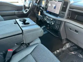 Ford F-150 2025 4x2 XLT 4dr SuperCrew 5.5 ft. SB