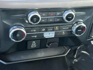 Ford F-150 2025 4x2 XLT 4dr SuperCrew 5.5 ft. SB