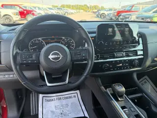 Nissan Pathfinder 2024 SL 4dr SUV