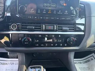 Nissan Pathfinder 2024 SL 4dr SUV