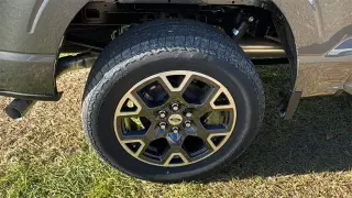 Ford F-150 2024 4x4 STX 4p SuperCrew 5.5 ft. SB