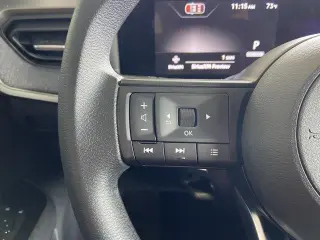 Nissan Kicks 2026 AWD SV 4dr Crossover