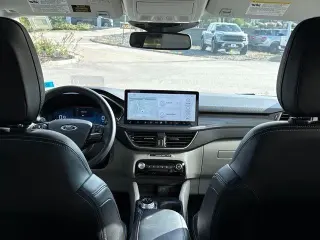 Ford Escape 2023 AWD Platinum 4dr SUV