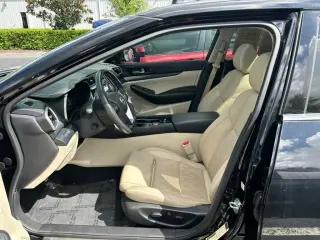 Nissan Maxima 2023 3.5 Platinum 4dr Sedán