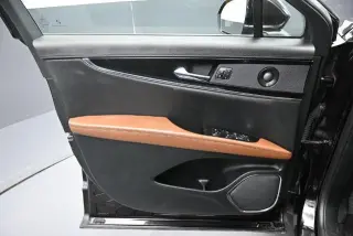 Lincoln Nautilus 2023 Reserve 4dr SUV