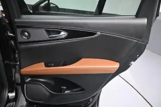 Lincoln Nautilus 2023 Reserve 4dr SUV