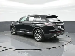 Lincoln Nautilus 2023 Reserve 4dr SUV