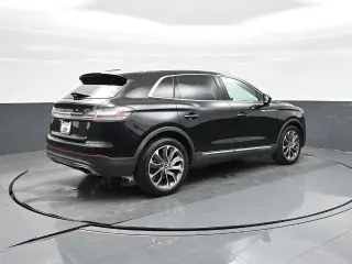 Lincoln Nautilus 2023 Reserve 4dr SUV