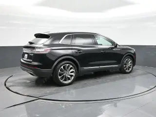 Lincoln Nautilus 2023 Reserve 4dr SUV