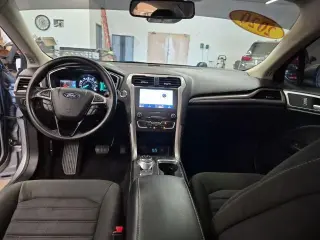Ford Fusion 2020 SE 4dr Sedan