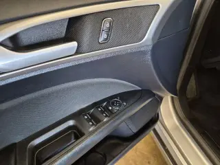 Ford Fusion 2020 SE 4dr Sedan