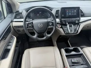 Honda Odyssey 2022 Touring 4dr Mini-Van