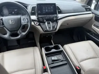Honda Odyssey 2022 Touring 4dr Mini-Van