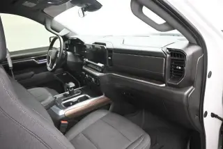 Chevrolet Silverado 1500 2025 4x2 RST 4dr Cabina de Tripulacion 5.8 ft. CB