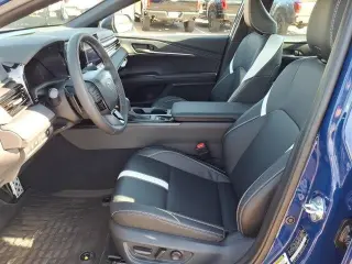 Toyota Camry 2026 SE 4dr Sedán