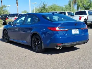 Toyota Camry 2026 SE 4dr Sedán