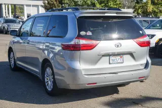 Toyota Sienna 2015 XLE 7 pasajeros Asiento Auto Access 4 puertas Minivan