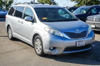 Toyota Sienna 2015 XLE 7 pasajeros Asiento Auto Access 4 puertas Minivan