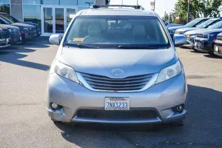 Toyota Sienna 2015 XLE 7 pasajeros Asiento Auto Access 4 puertas Minivan