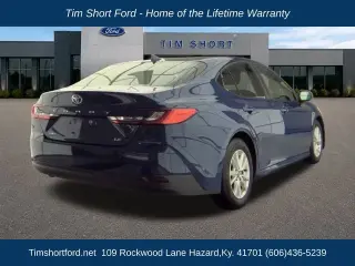 Toyota Camry 2026 LE 4dr Sedán