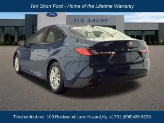 Toyota Camry 2026 LE 4dr Sedán