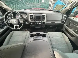 Ram 1500 Classic 2020 4x4 SLT 4dr Crew Cab 6.3 ft. SB Pickup