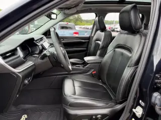 Jeep Grand Cherokee 2023 4x4 Limited 4dr SUV