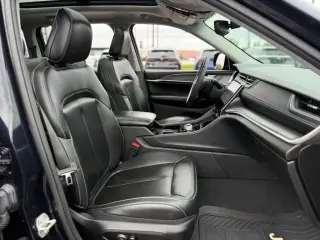 Jeep Grand Cherokee 2023 4x4 Limited 4dr SUV