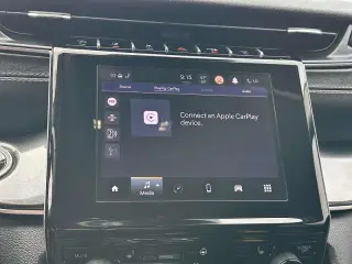 Jeep Grand Cherokee 2022 4x4 Laredo 4dr SUV (lanzamiento a mediado de año)