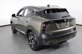 Nissan Kicks 2026 SV 4dr Crossover